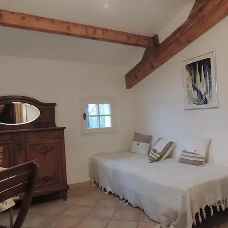 Clos Sainte-garde Couette-café