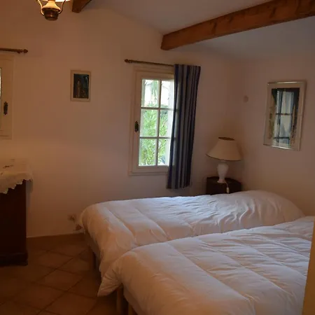 Couette-café Clos Sainte-garde *